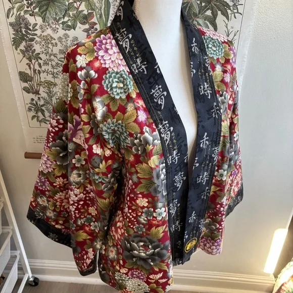 House of the Broken Dragon Floral Kimono Jacket Cotton - Picture 2 of 8